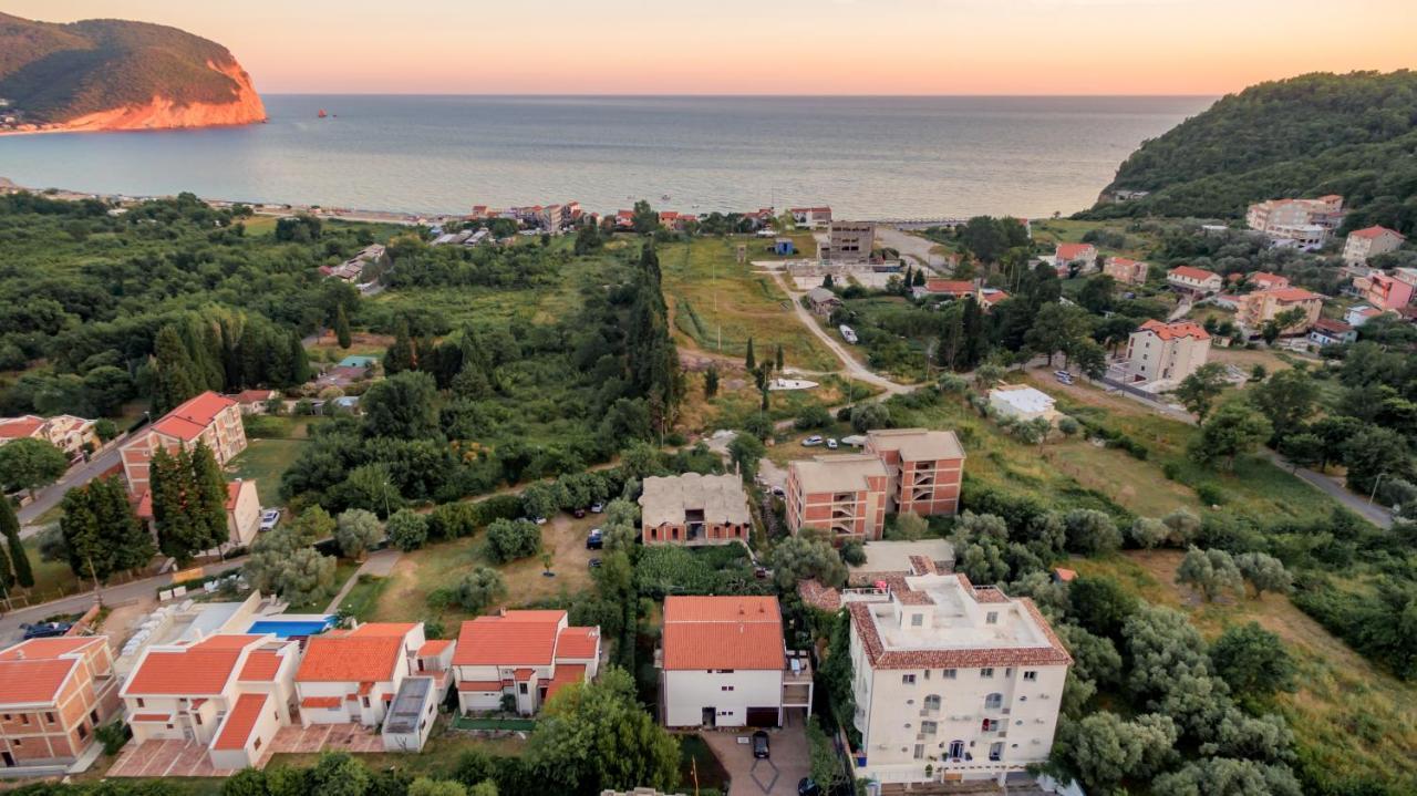 Holiday Home Sea Petrovac Zewnętrze zdjęcie